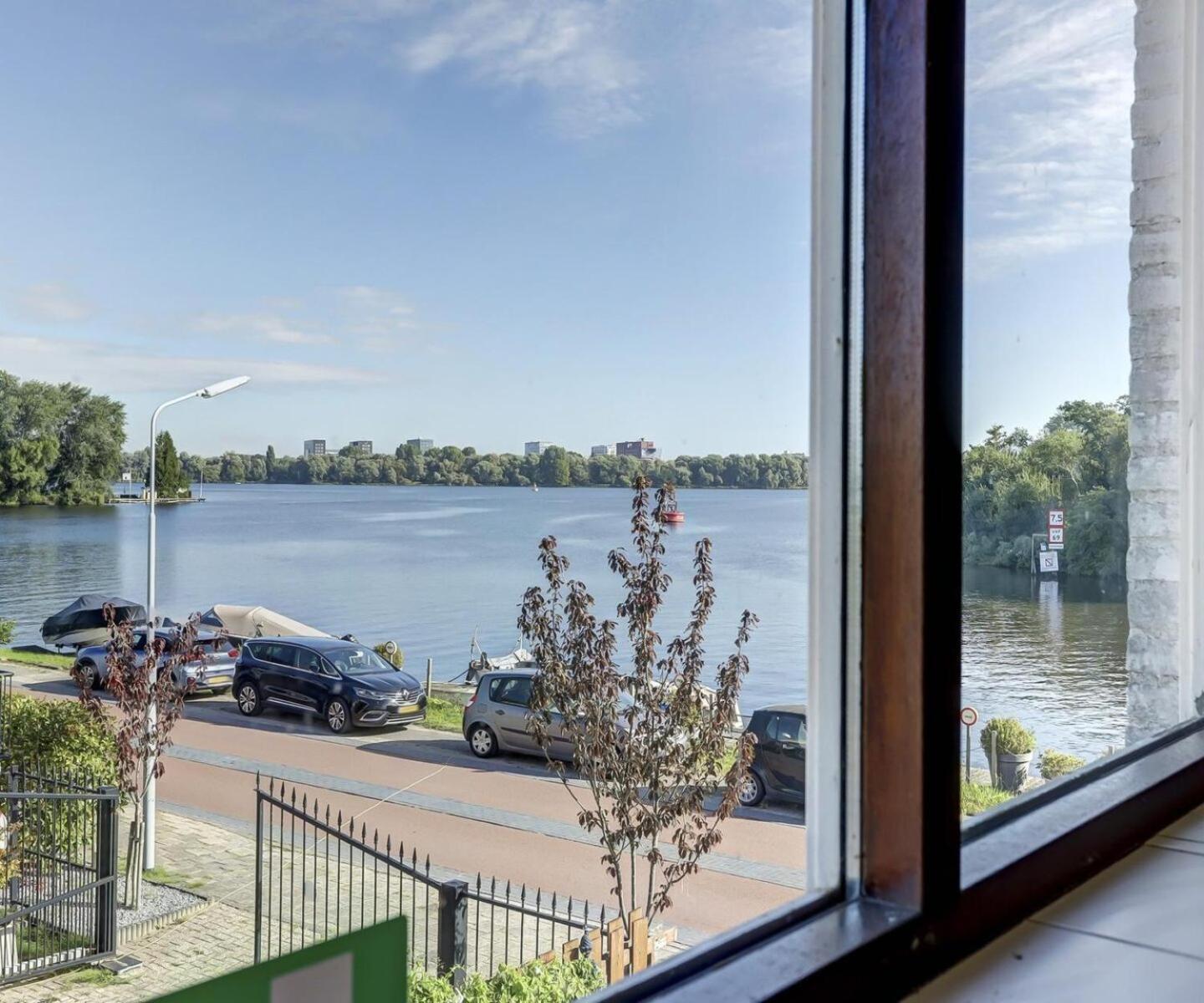 Amsterdam Lake Hotel Бадхоеведорп Экстерьер фото
