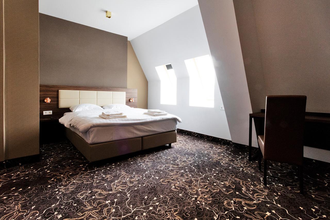 Amsterdam Lake Hotel Бадхоеведорп Экстерьер фото