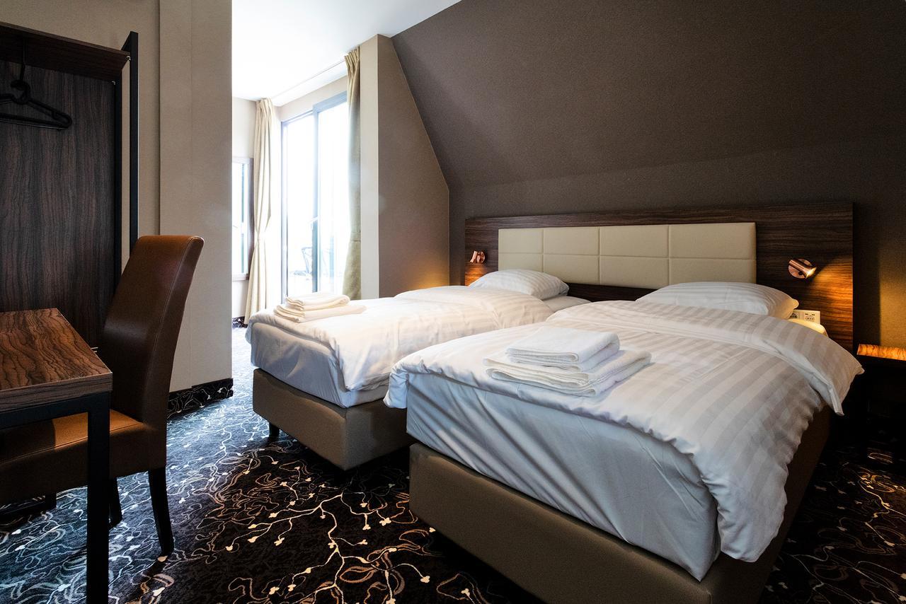 Amsterdam Lake Hotel Бадхоеведорп Экстерьер фото